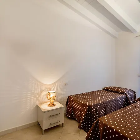 Orchidea * Costa Paradiso